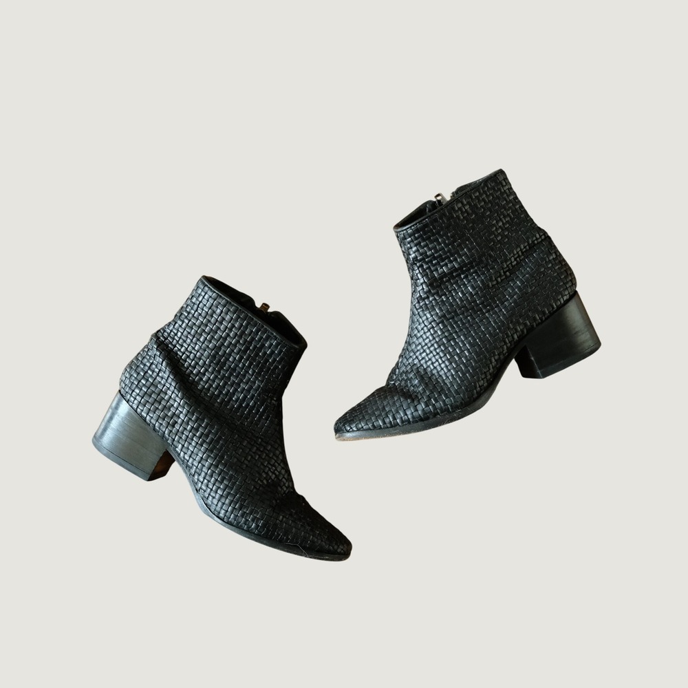 St Agni Ankle Boots Black Woven Leather Square Toe Minimalist 37 Block Heel